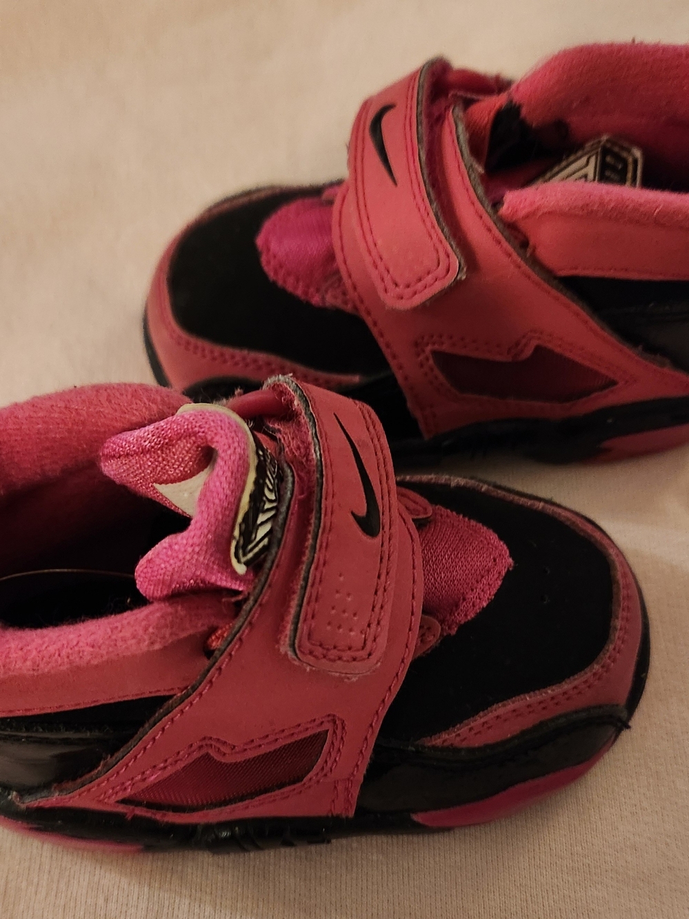 Nike Kids Pink and Black Velcro Athletic Sneakers
